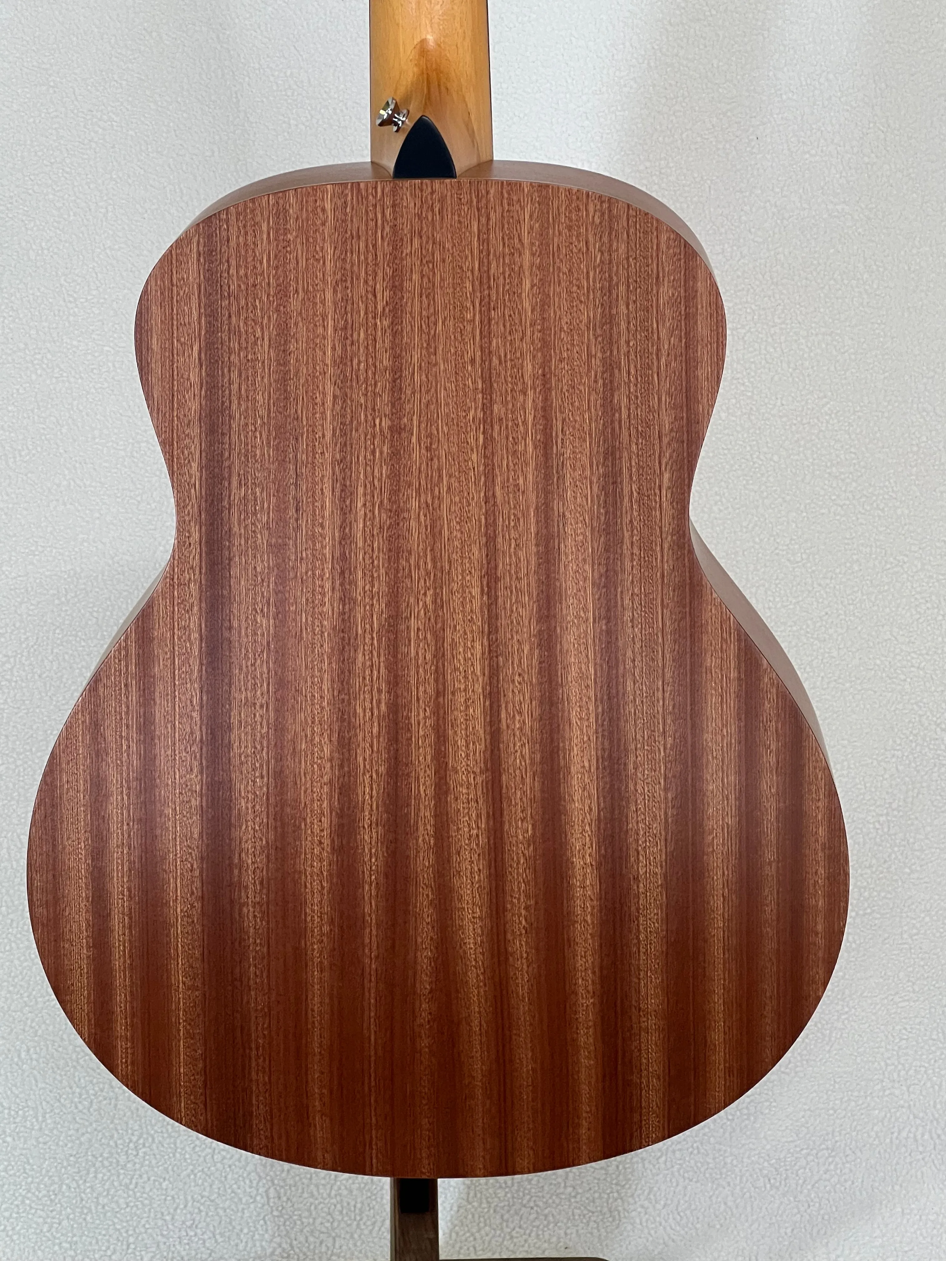 Taylor GS Mini Mahogany SN:2201254184