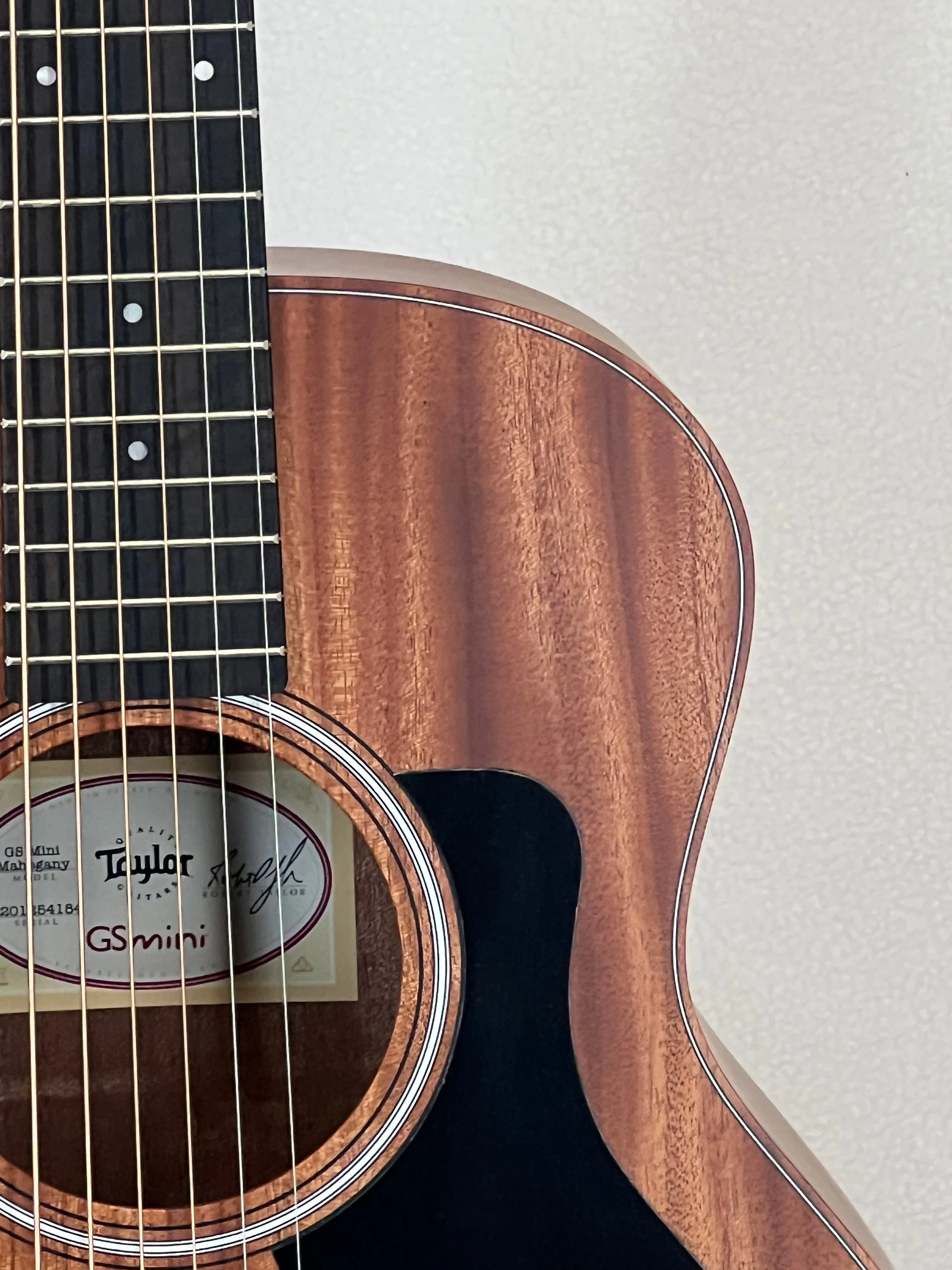 Taylor GS Mini Mahogany SN:2201254184